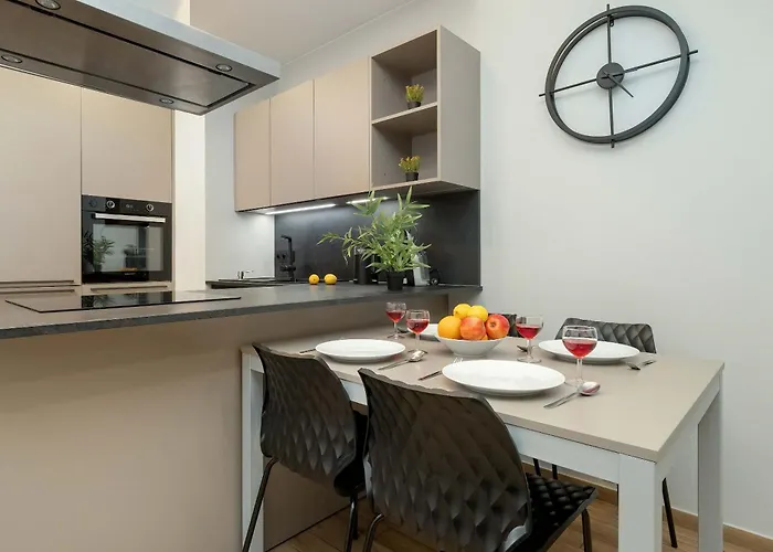 Stylish With Parking Next To Manufaktura By Rent Like