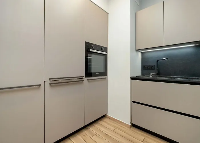 Stylish With Parking Next To Manufaktura By Rent Like Łódź