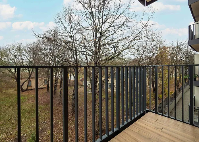 Stylish With Parking Next To Manufaktura By Rent Like Lägenhet Łódź